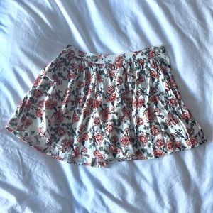 Floral print mini skirt by Soprano